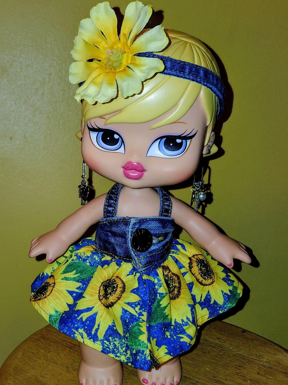 NEW HANDMADE Sunflower Doll DRESS Yellow and Blue For Bratz Big Babyz 12"